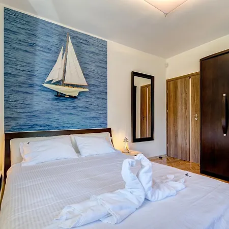 Black Bird *